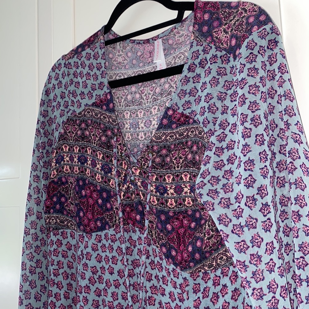 Dress - Picture 7 of 9